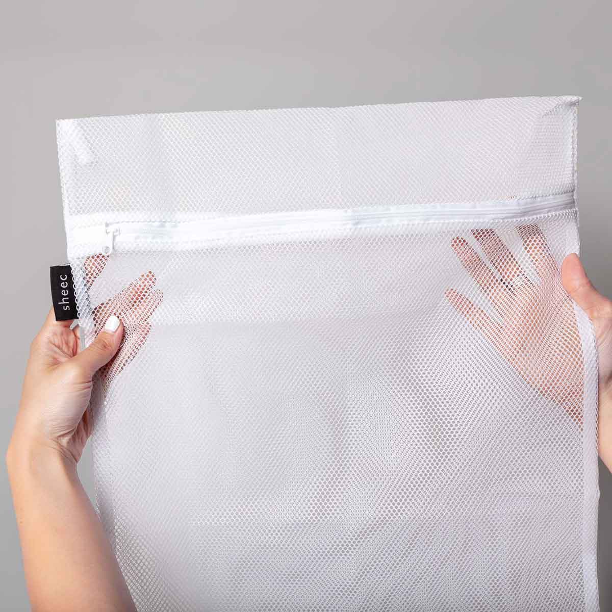 Large Mesh Laundry Bag With Zipper